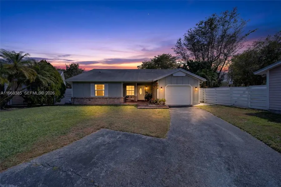 14607 SW 142nd Pl, Miami, FL 33186 - #3