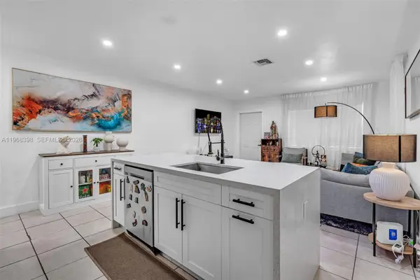 3364 NW 51st Ter, Miami, FL 33142