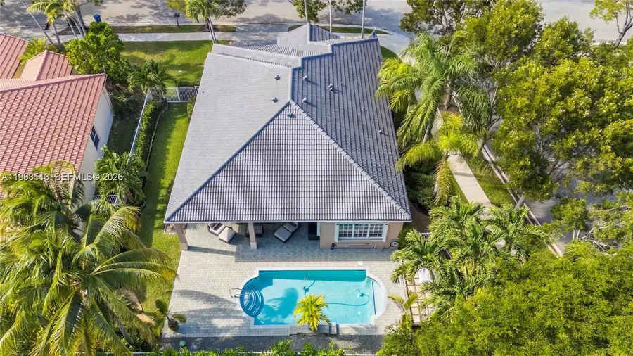 800 Lavender Cir, Weston, FL 33327 - #2