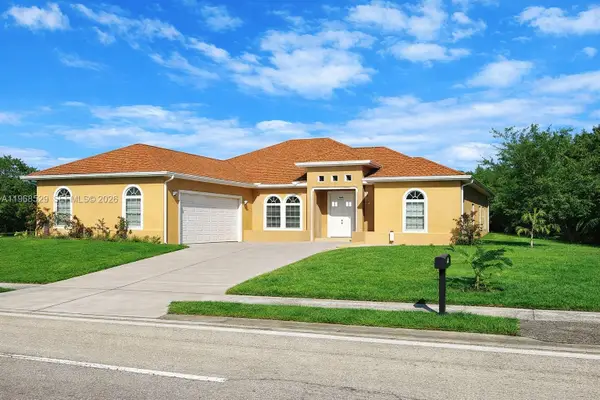 1711 SE Airoso Blvd, Port St Lucie, FL 34984