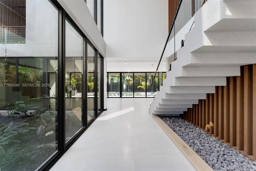 6450 SW 82nd St, Miami, FL 33143 - #3