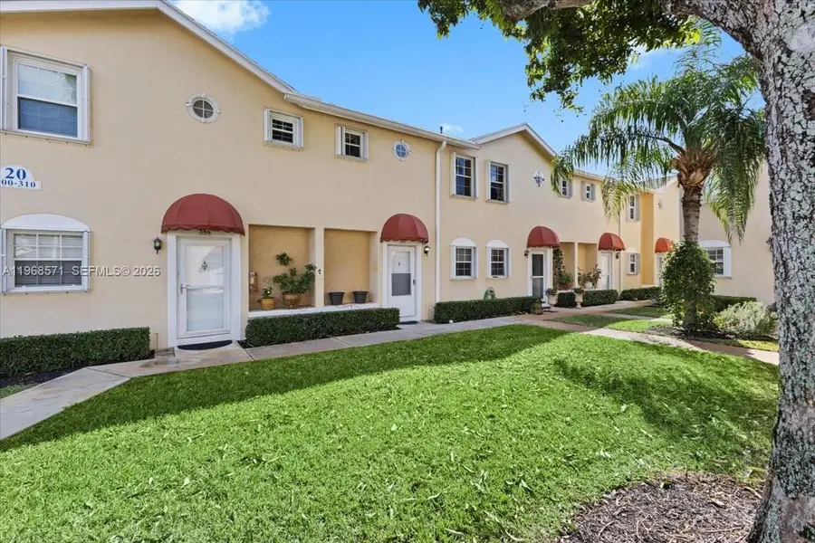 307 Waterside Dr, Hypoluxo, FL 33462 - #2