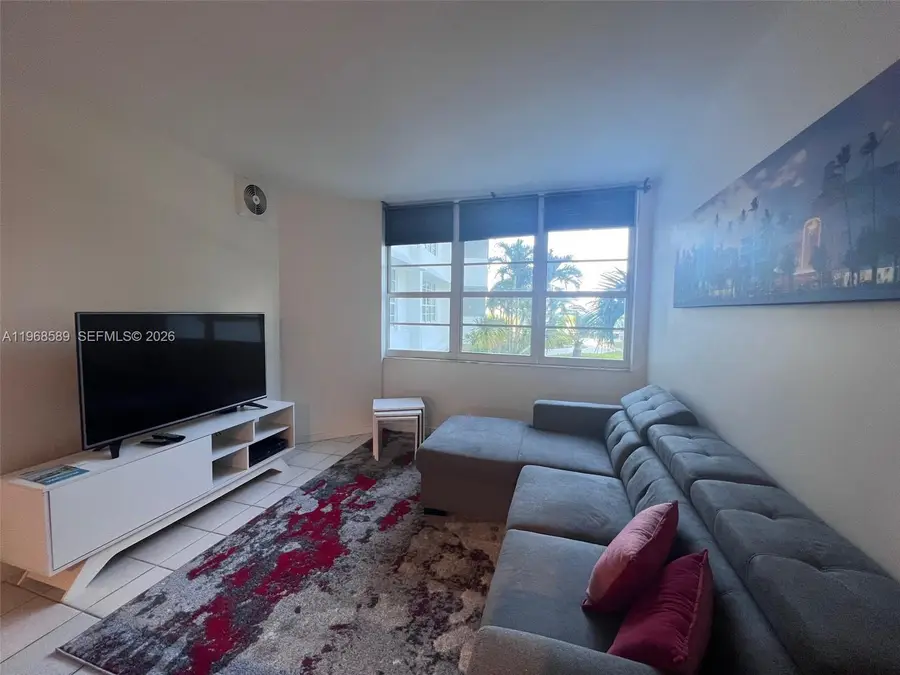 100 Lincoln Rd #415, Miami Beach, FL 33139 - #2