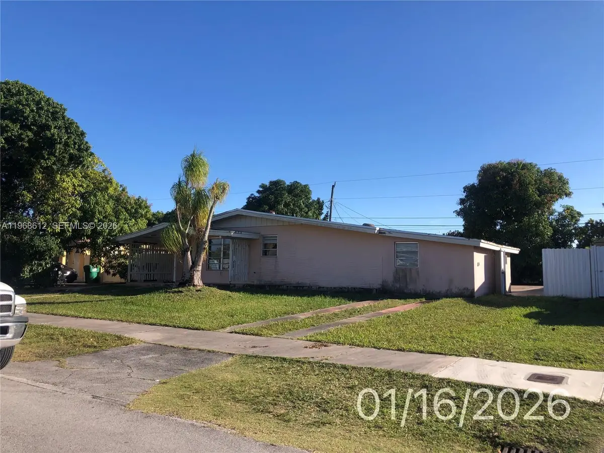11952 SW 176th Ter, Miami, FL 33177 - #1