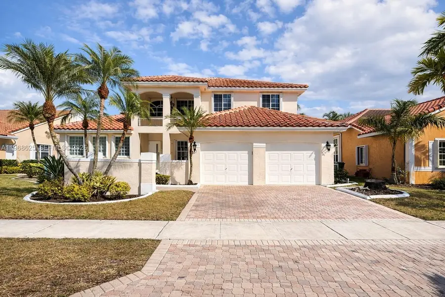 357 SW 188th Ter, Pembroke Pines, FL 33029 - #2