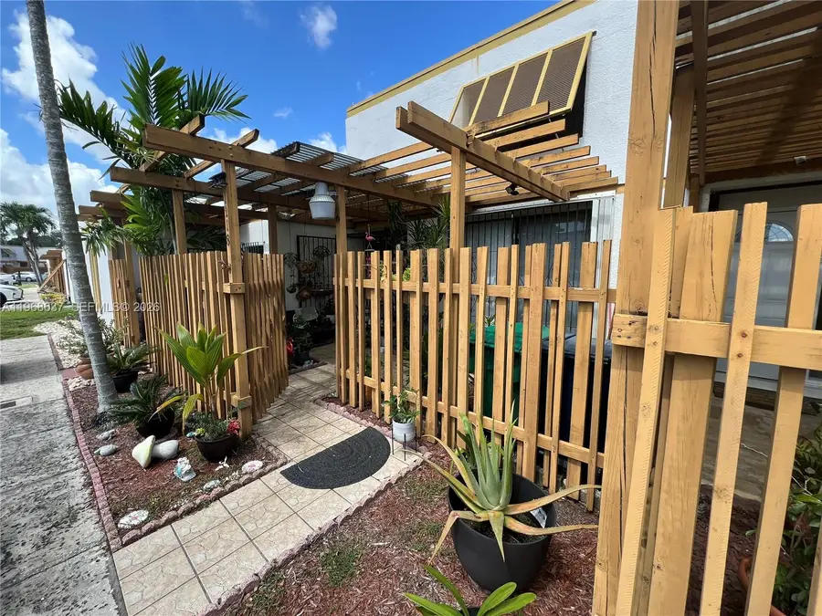 1218 SW 131st Place Cir W, Miami, FL 33184 - #2