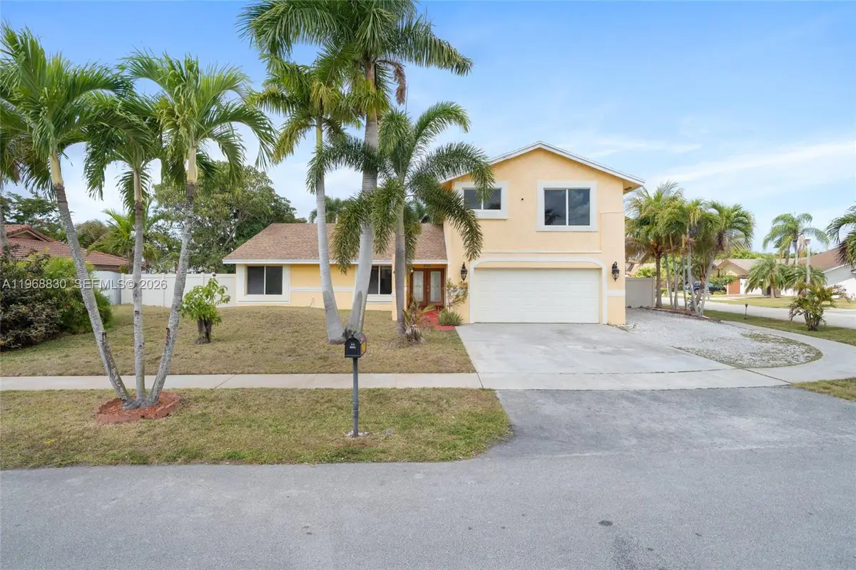4231 NW 73rd Ave, Lauderhill, FL 33319 - #1