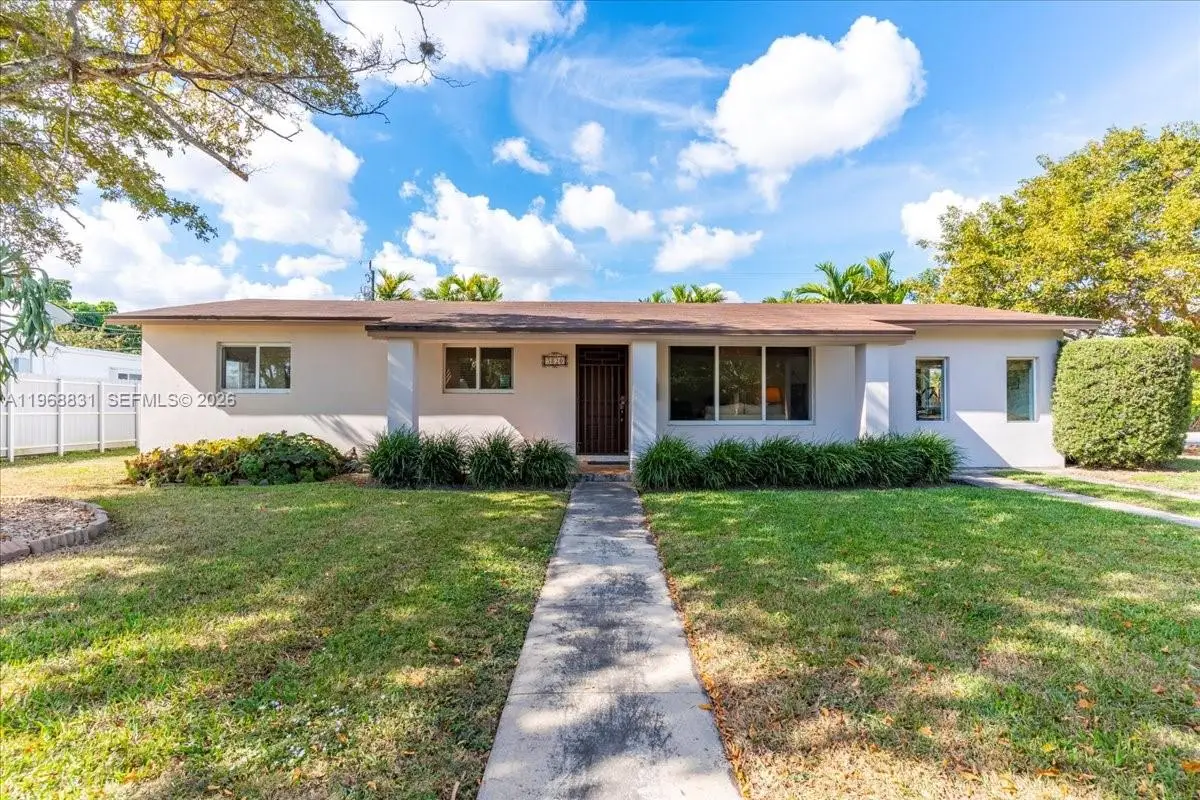 5820 SW 108th Pl, Miami, FL 33173 - #1