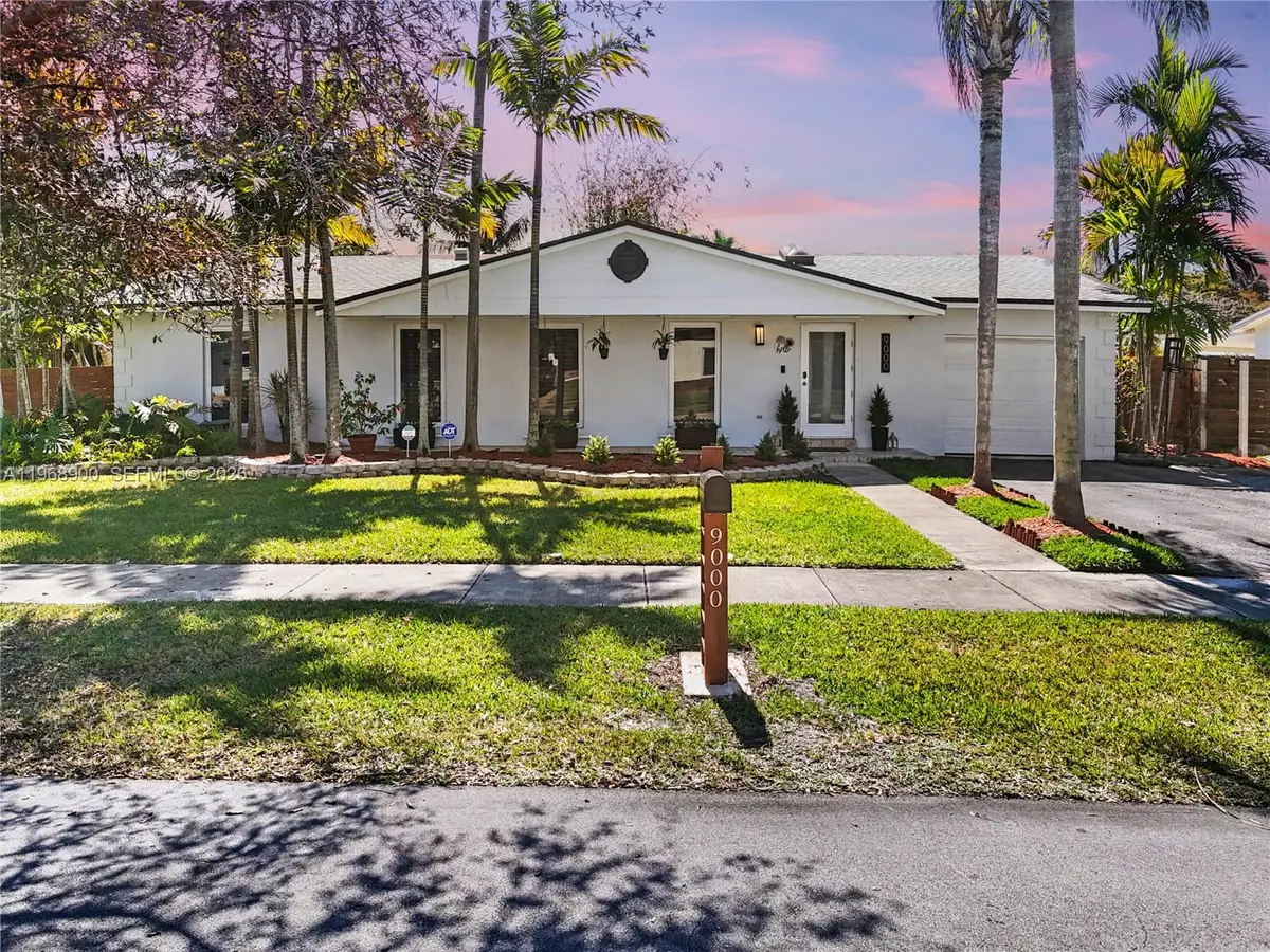 9000 SW 184th Ter, Cutler Bay, FL 33157 - #1
