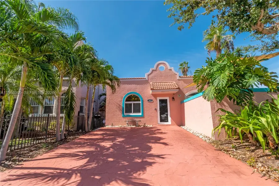 1633 Tyler St, Hollywood, FL 33020 - #2