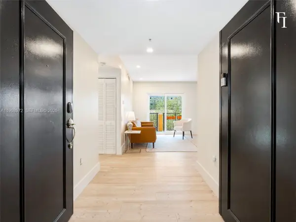 322 Madeira Ave #401, Coral Gables, FL 33134