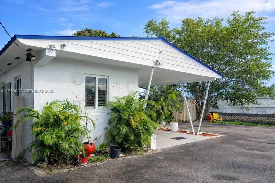 1281 NW 31st Ave, Miami, FL 33125 - #2