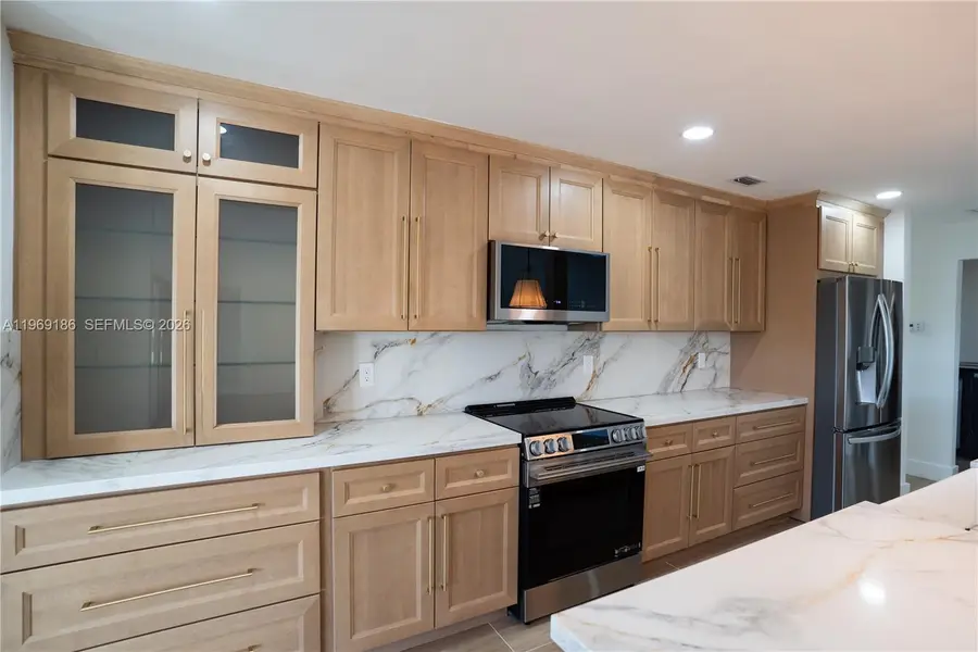 16701 Bobcat Dr, Fort Myers, FL 33908 - #3