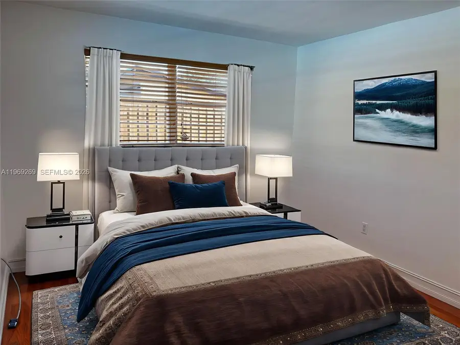 6751 Cleveland St, Hollywood, FL 33024 - #2