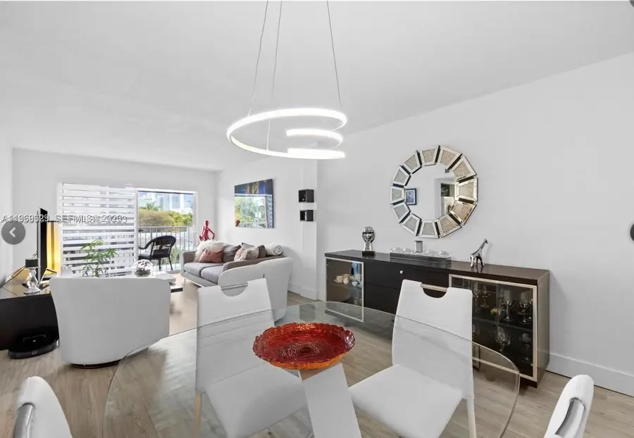 2530 SW 3rd Ave #305, Miami, FL 33129 - #2