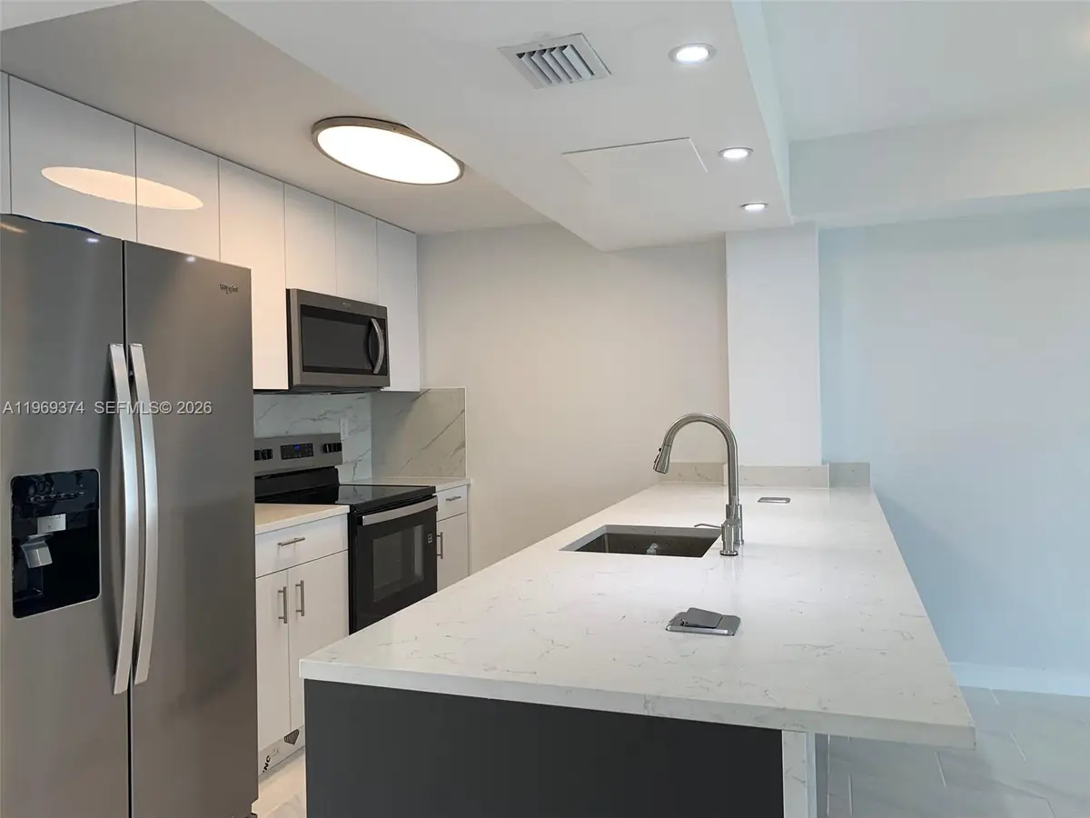 2980 Point East Dr, 2980 Point East Dr, #D-503, Aventura, FL 33160 - #1