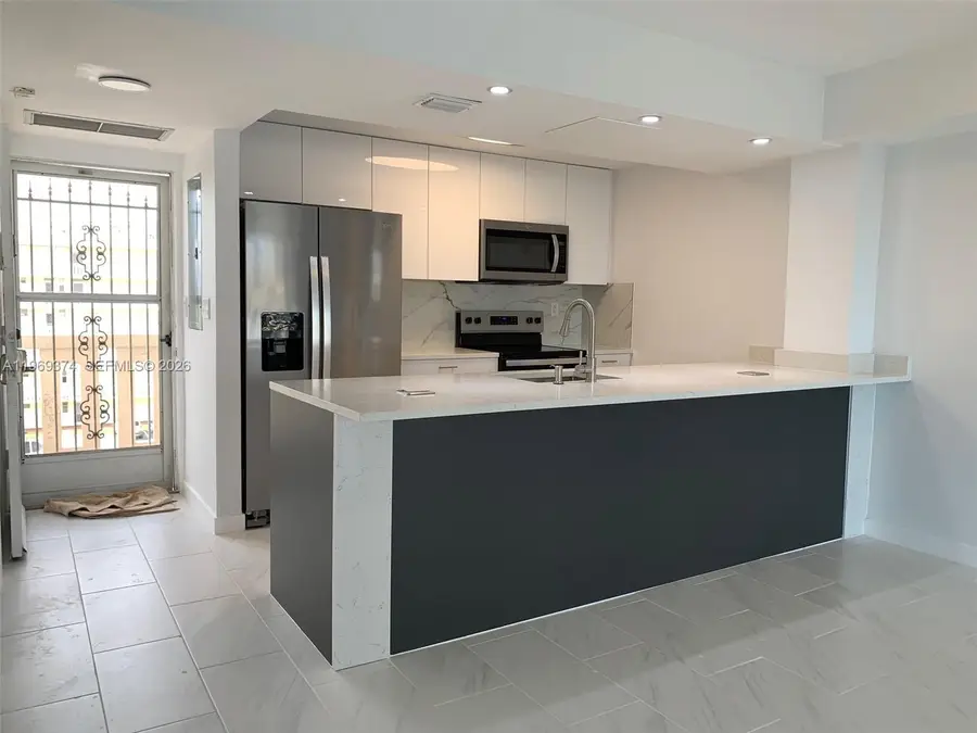 2980 Point East Dr, 2980 Point East Dr, #D-503, Aventura, FL 33160 - #3