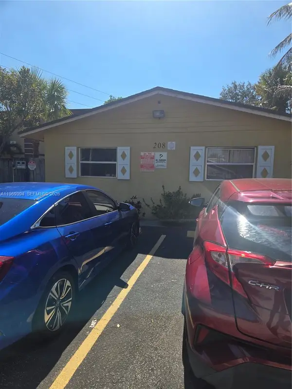 208 SW 1st Ct, Pompano Beach, FL 33060