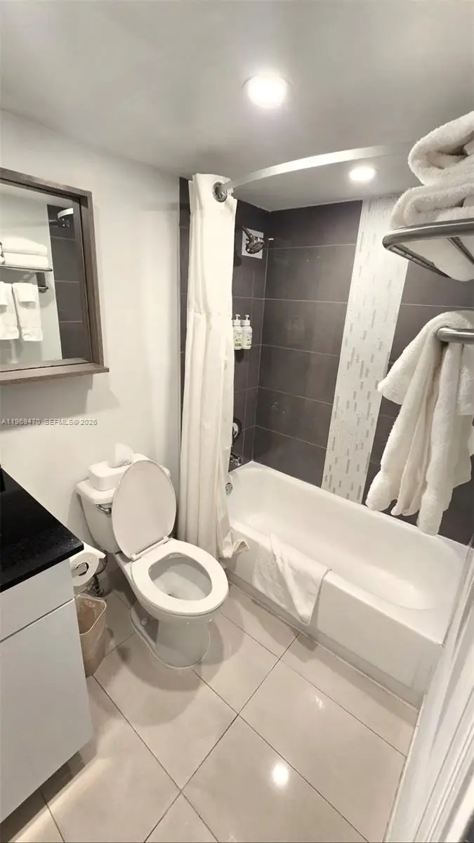 19201 Collins Ave #1126, Sunny Isles Beach, FL 33160 - #3