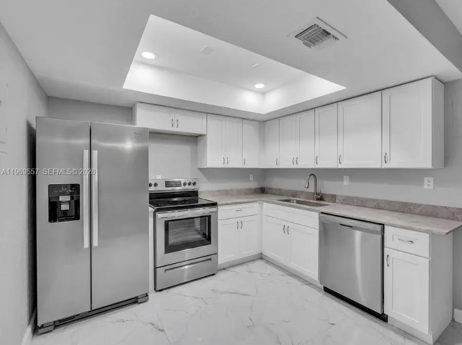 34 Meacham Ln, Tamarac, FL 33319 - #2