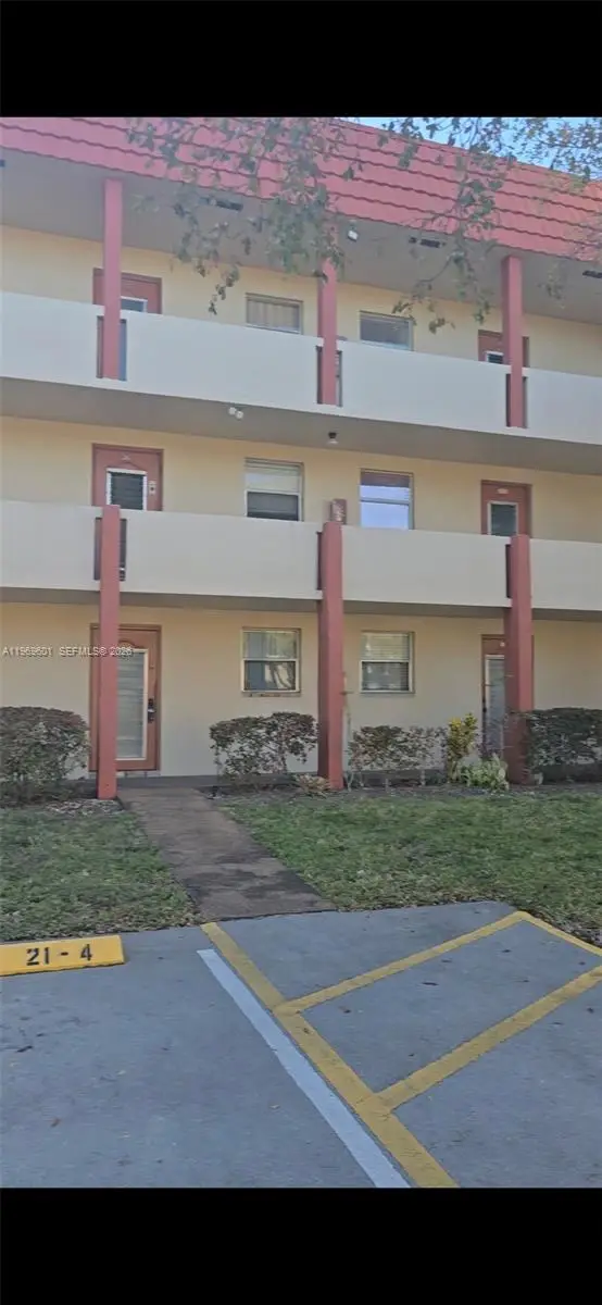 3071 E Sunrise Lakes Dr #306, Sunrise, FL 33322 - #3