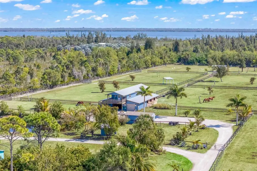 6050 Stringfellow Rd, Saint James City, FL 33956 - #3