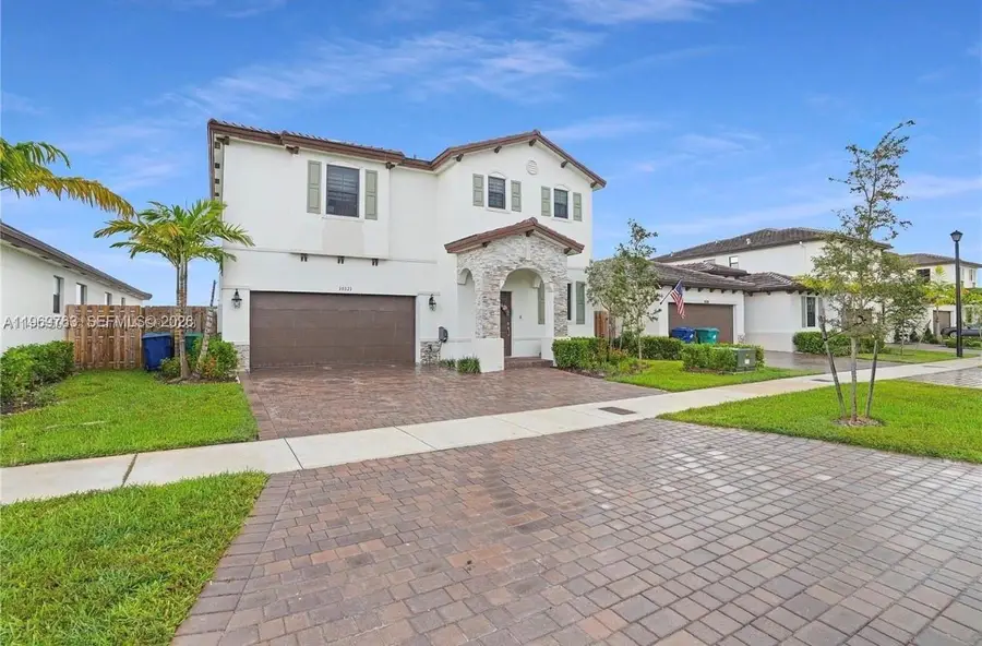 10321 SW 232nd St, Cutler Bay, FL 33190 - #2