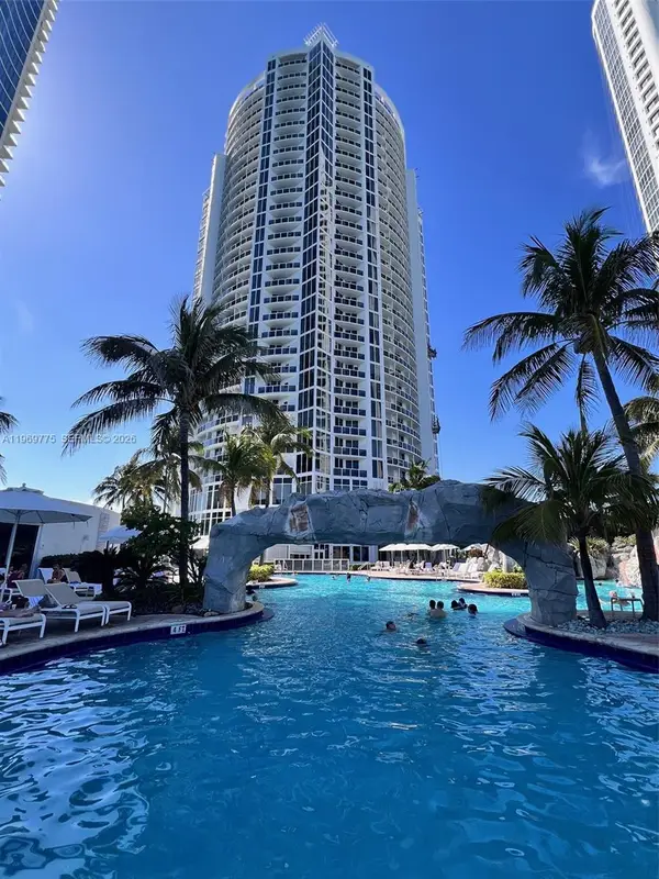 18001 Collins Ave #1902, Sunny Isles Beach, FL 33160