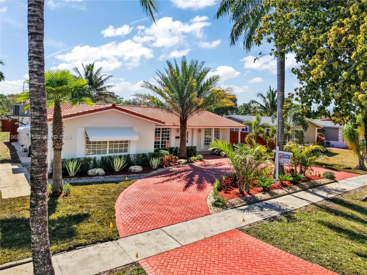 5300 Grant St, Hollywood, FL 33021 - #1