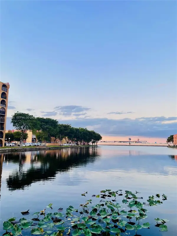 4721 NW 7th St Apt 102-12, Miami, FL 33126