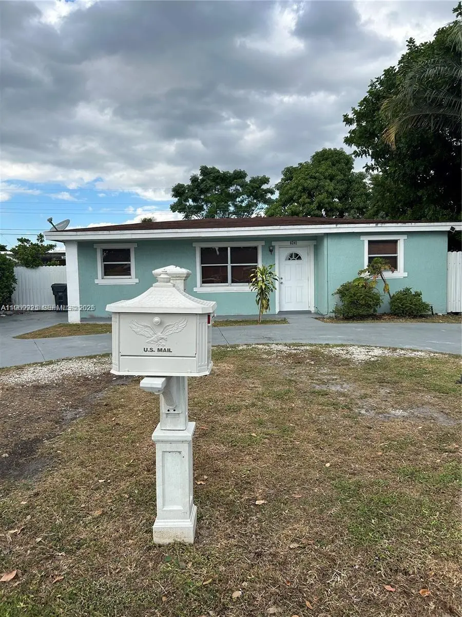 6241 Fletcher St, Hollywood, FL 33023 - #3
