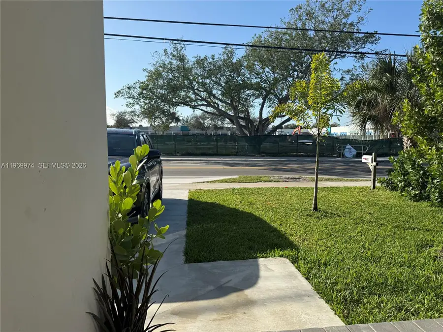 413 SW 10th St, Delray Beach, FL 33444 - #2