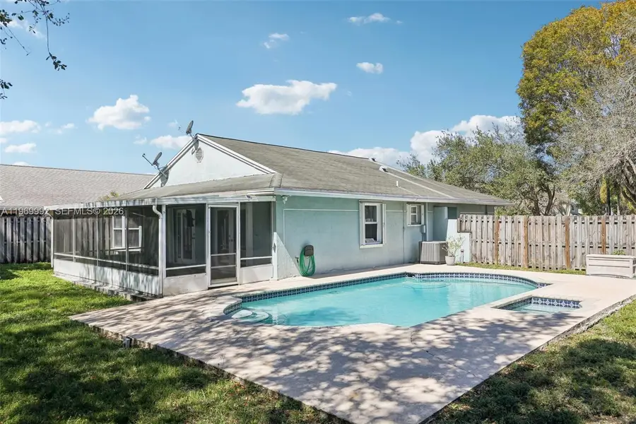 9700 SW 59th St, Cooper City, FL 33328 - #2