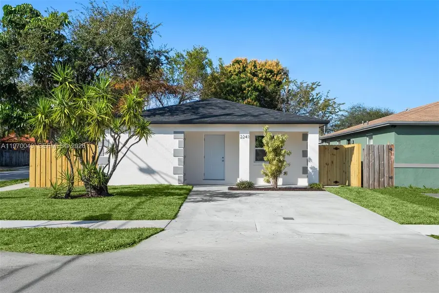 2241 Hope St, Hollywood, FL 33020 - #2