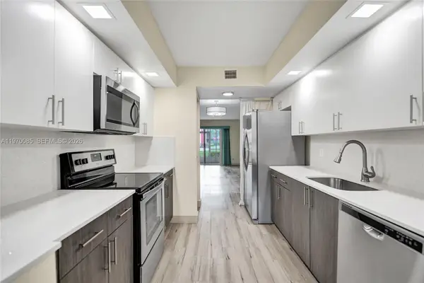 12750 SW 4th Ct #111J, Pembroke Pines, FL 33027