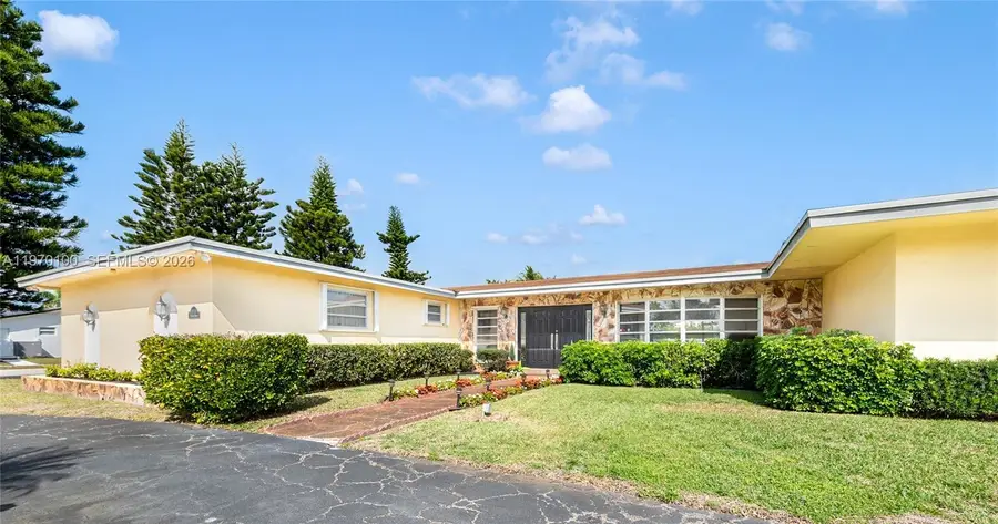 4931 Madison St, Hollywood, FL 33021 - #3