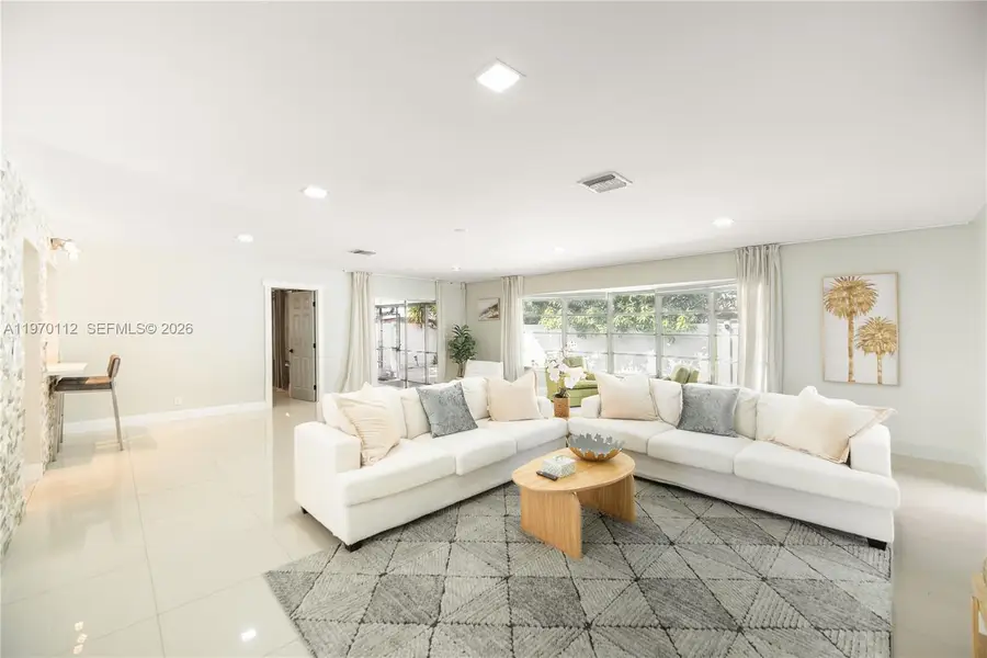 2121 NE 62nd St, Fort Lauderdale, FL 33308 - #3