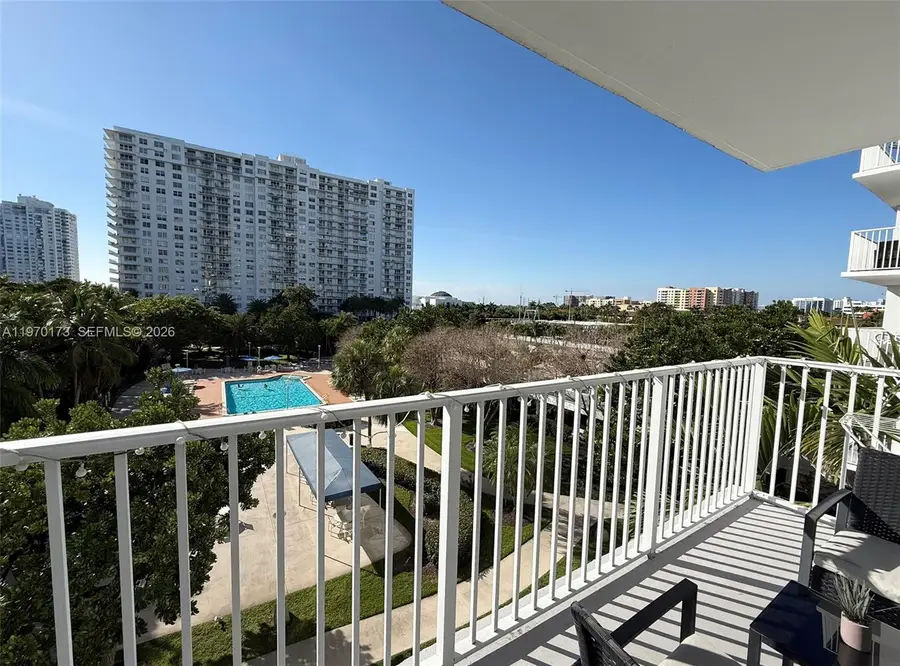 2851 NE 183rd St #412E, Aventura, FL 33160 - #3