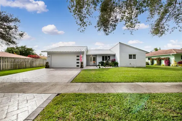 5757 SW 113th Ave, Cooper City, FL 33330