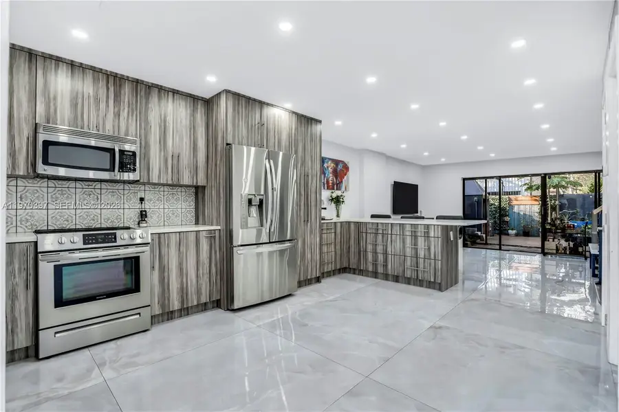 3321 Simms St #13B, Hollywood, FL 33021 - #3