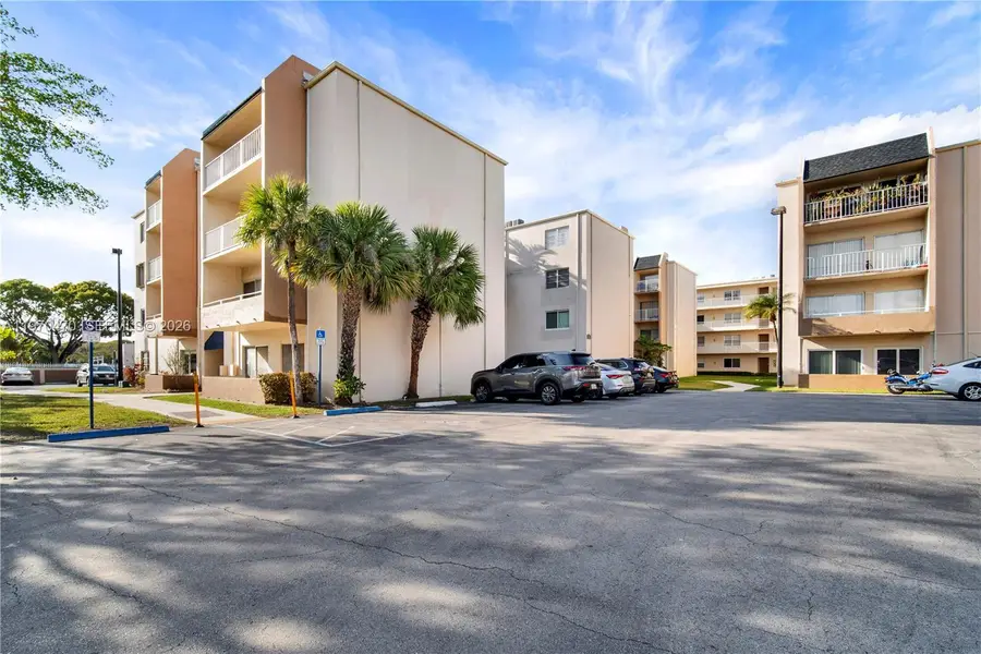 7747 SW 86th St #D-403, Miami, FL 33143 - #3