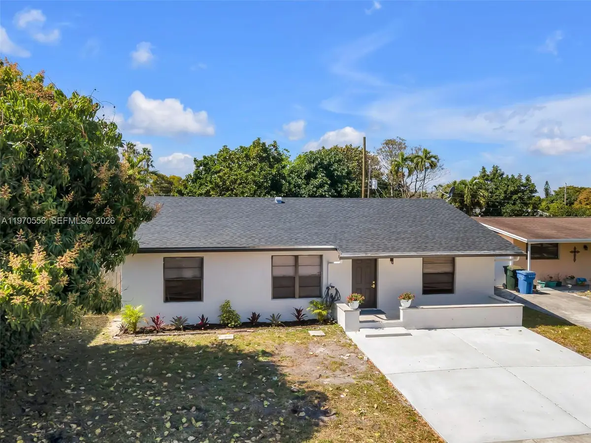 4141 NW 16th Ave, Oakland Park, FL 33309 - #1