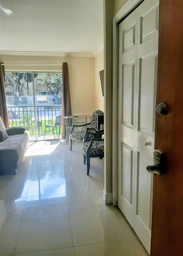 251 172nd St #112, Sunny Isles Beach, FL 33160