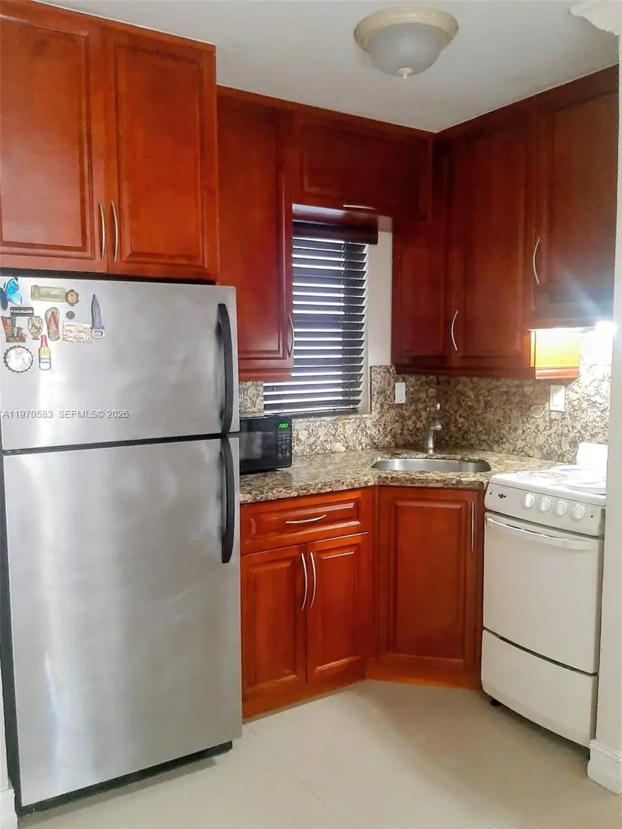 251 172nd St #112, Sunny Isles Beach, FL 33160 - #2