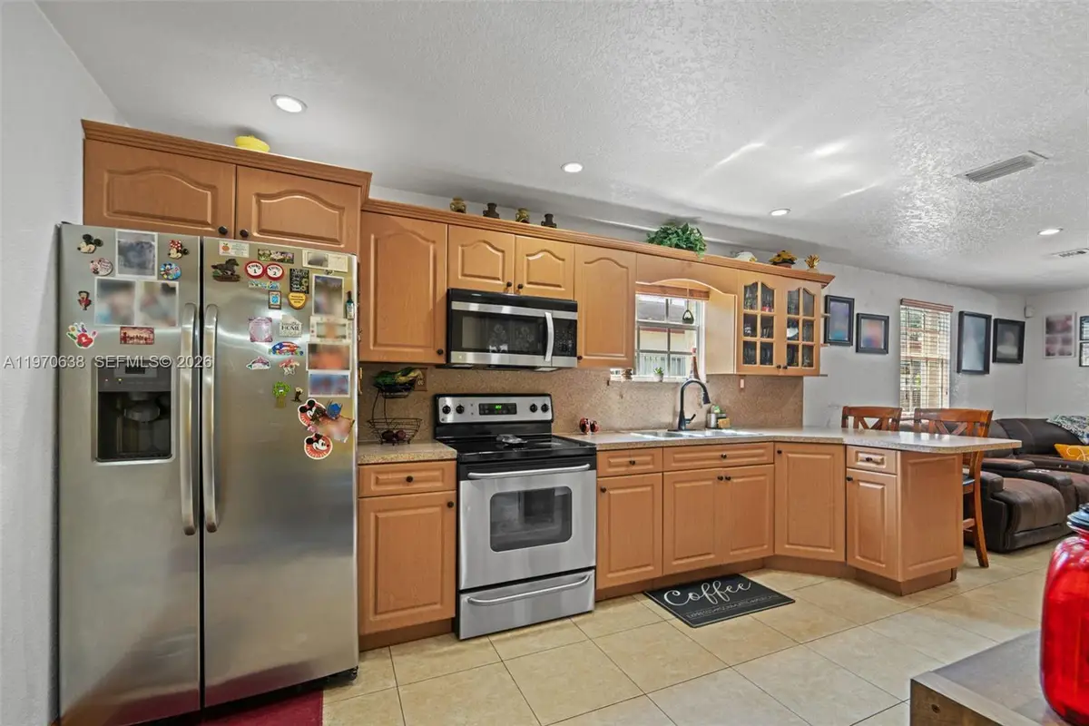 3140 NW 59th St, Miami, FL 33142 - #1