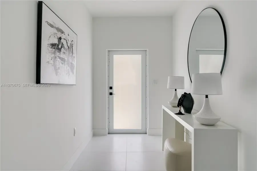 4789 NW 1st St, Miami, FL 33126 - #3