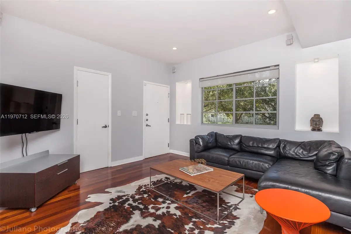 911 3rd St #1, Miami Beach, FL 33139 - #1