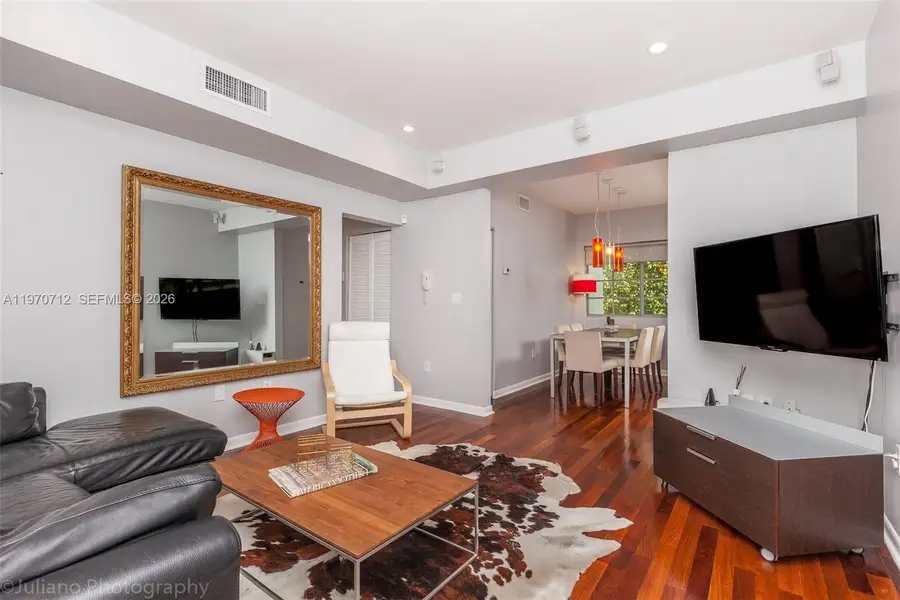 911 3rd St #1, Miami Beach, FL 33139 - #3