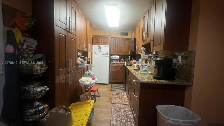 16465 NE 22nd Ave #609, North Miami Beach, FL 33160 - #3