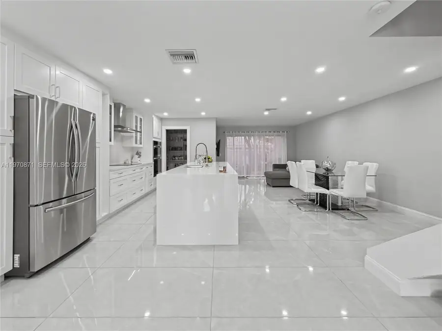 4712 Sheridan St #6, Hollywood, FL 33021 - #3